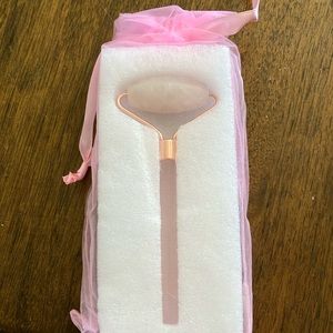 Mary Kay Quartz roller